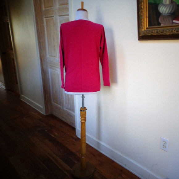 TALBOTS Cranberry 100% Cashmere Round Neck Sz S - Picture 6 of 8